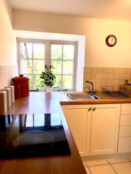 Stunning Stone Cottage On Bath'S Doorstep Box  Exterior photo